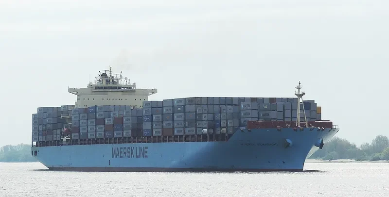 MAERSK SEMARANG Container Ship IMO 9330070 photo 16