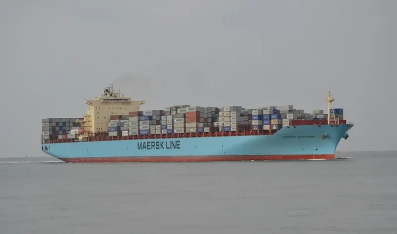 MAERSK SEMARANG Container Ship IMO 9330070 photo 19