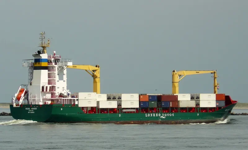 VEGA KAPPA Container Ship IMO 9330252 photo 3
