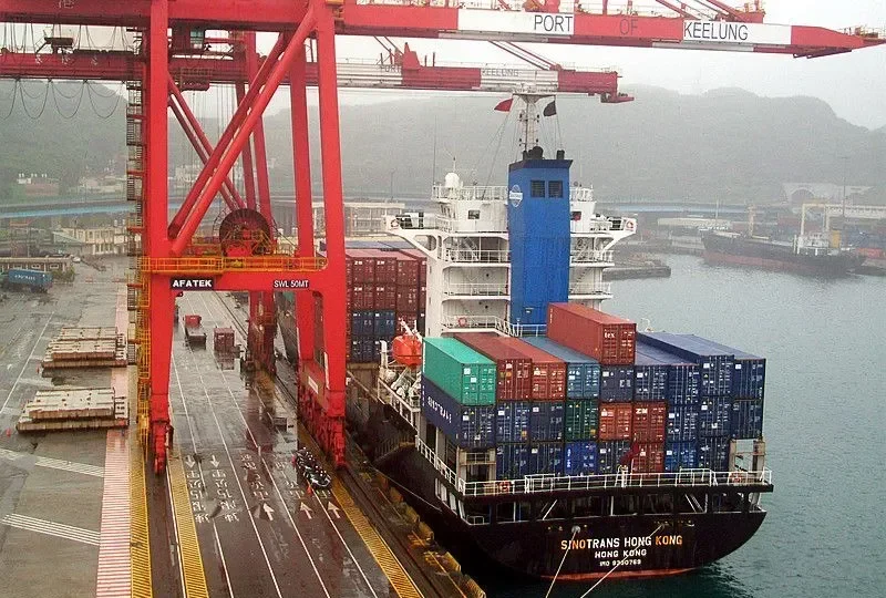 SINOTRANS HONG KONG Container Ship IMO 9330769 photo 8