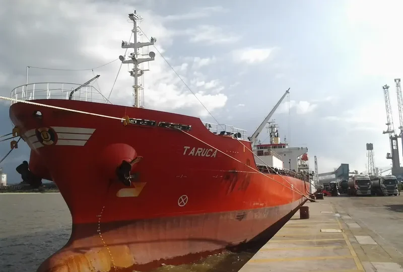 TARUCA Tanker IMO 9331402 photo 10