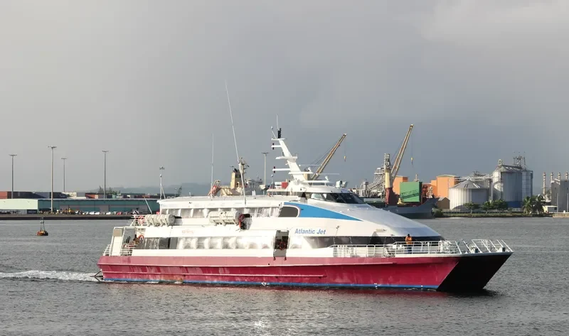 ATLANTIC JET Passenger Ship IMO 9331995 photo 8