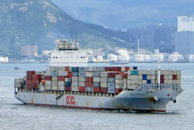 OOCL AUSTRALIA Container Ship IMO 9332200 photo 9