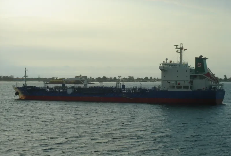 NEW STAR Tanker IMO 9332418 photo 5