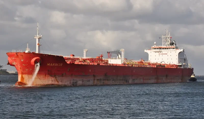 MARINOR Tanker IMO 9332626 photo 4