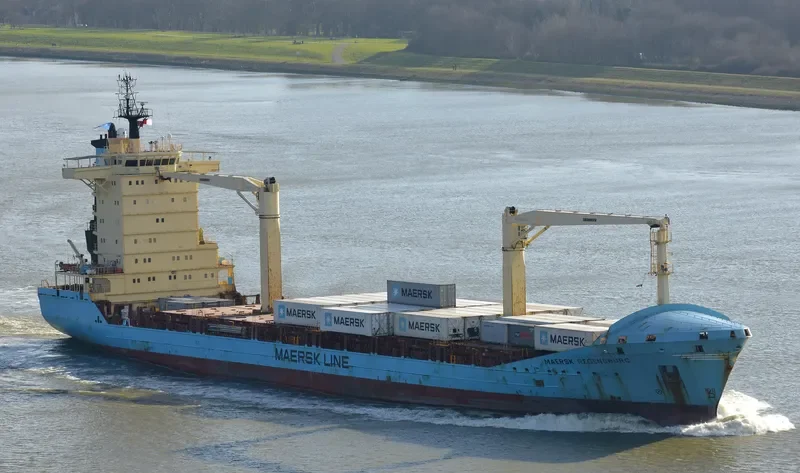 MAERSK REGENSBURG Container Ship IMO 9332676 photo 9