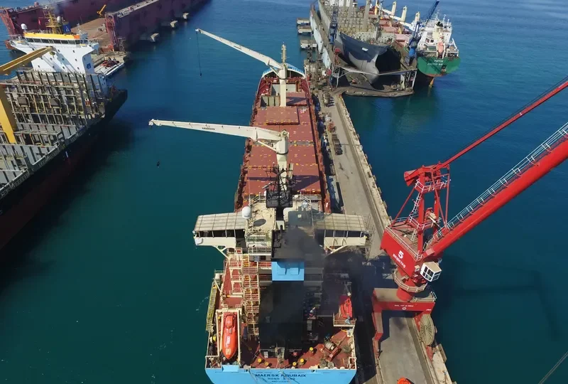 MAERSK ROUBAIX Container Ship IMO 9332688 photo 4