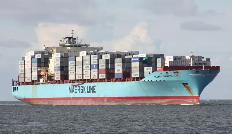 MAERSK KENSINGTON Container Ship IMO 9333010 photo 3