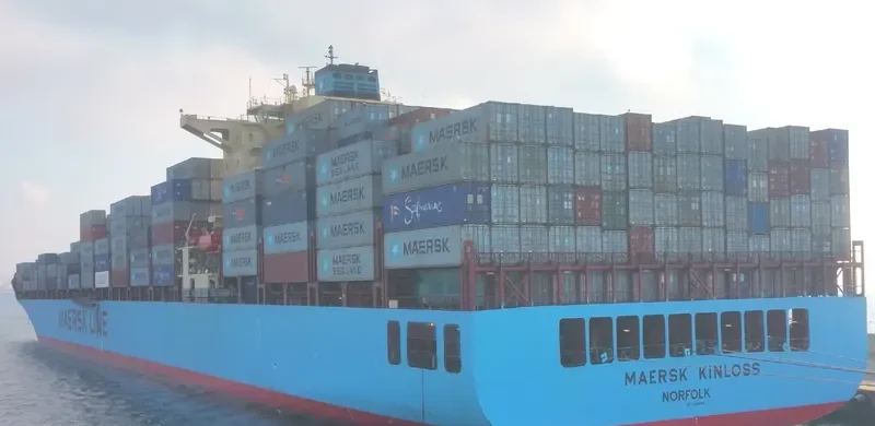 MAERSK KINLOSS Container Ship IMO 9333022 photo 6