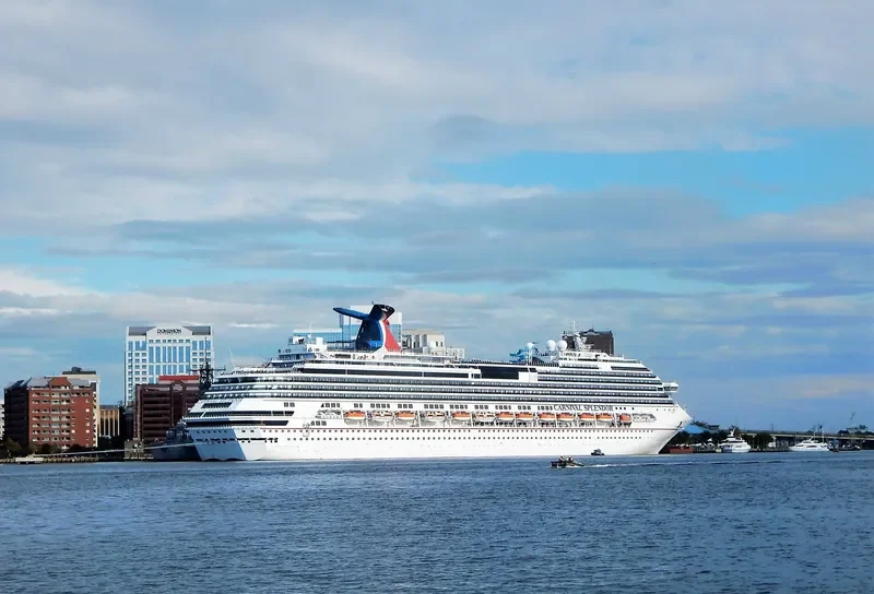 CARNIVAL SPLENDOR Passenger Ship IMO 9333163