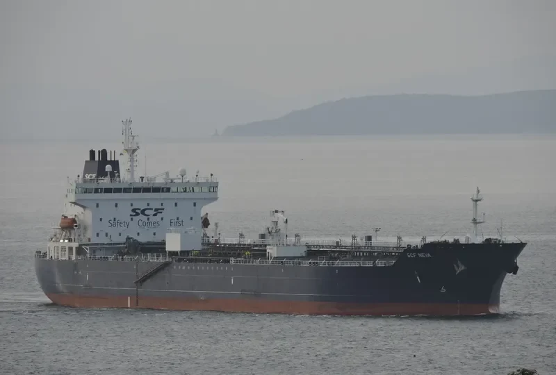 SCF NEVA Tanker IMO 9333400 photo 2