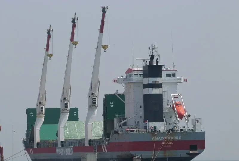 AMAZONEBORG General Cargo IMO 9333541 photo 10