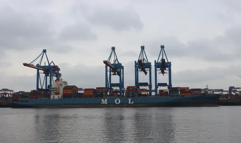 MOL EXPERIENCE Container Ship IMO 9333838