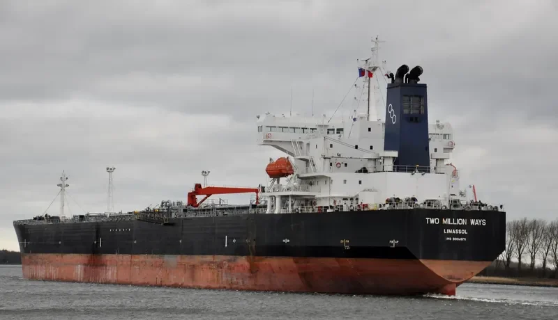 TWO MILLION WAYS Tanker IMO 9334571 photo 9