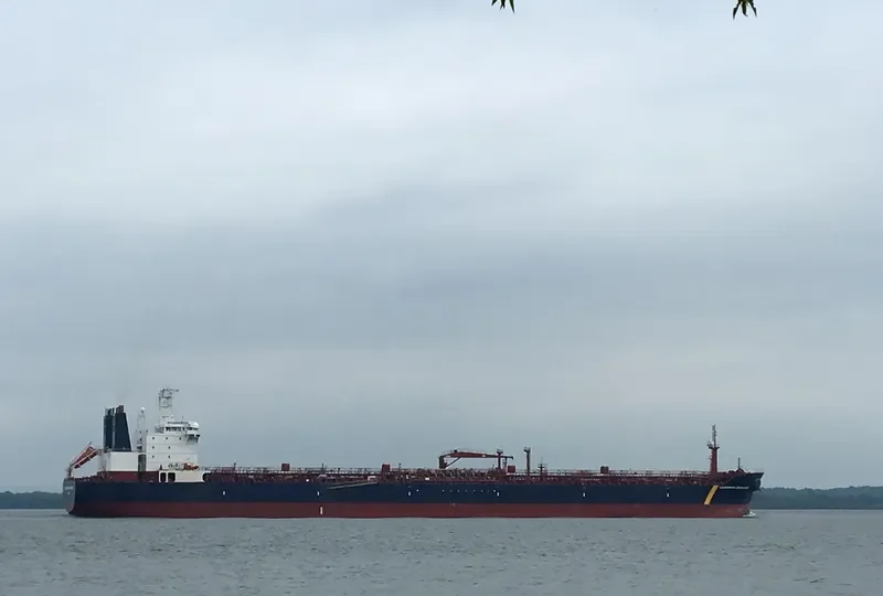 LAURENTIA DESGAGNES Tanker IMO 9334703 photo 6