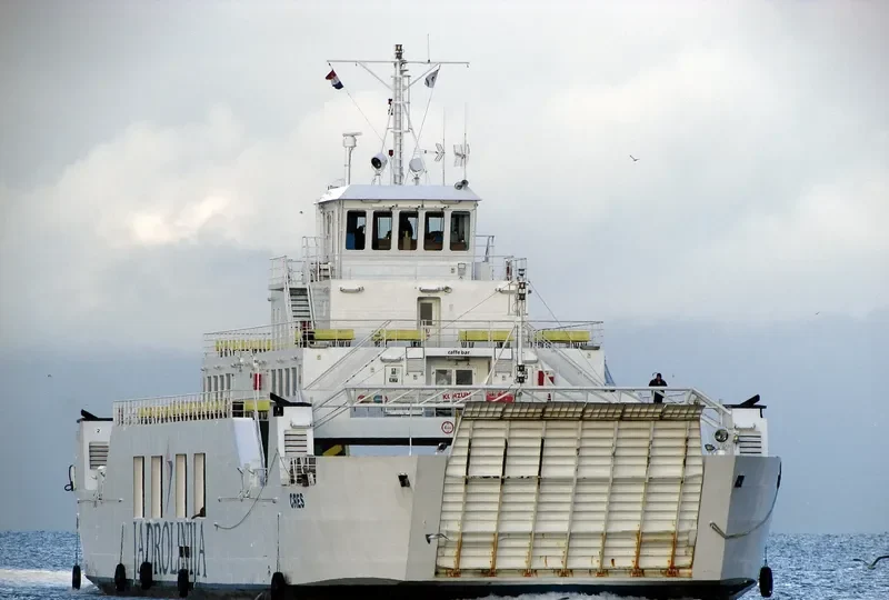 CRES Ro-Ro IMO 9334741 photo 9