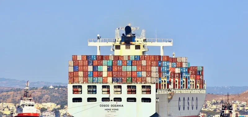 COSCO OCEANIA Container Ship IMO 9334923 photo 4