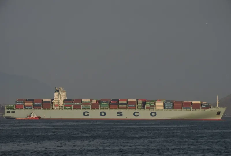 COSCO OCEANIA Container Ship IMO 9334923 photo 10