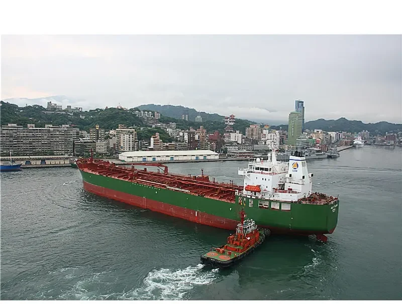 GULF ELAN Tanker IMO 9335109 photo 5