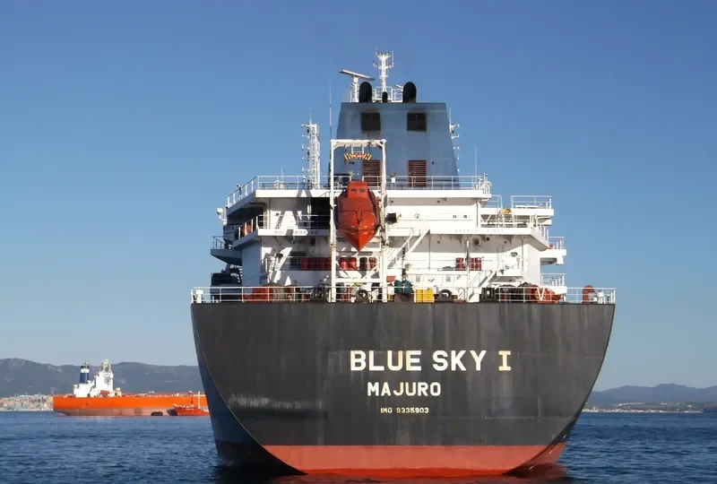 BLUE SKY I Tanker IMO 9335903 photo 4