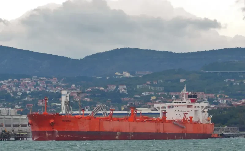 FREEDOM Tanker IMO 9336414 photo 3