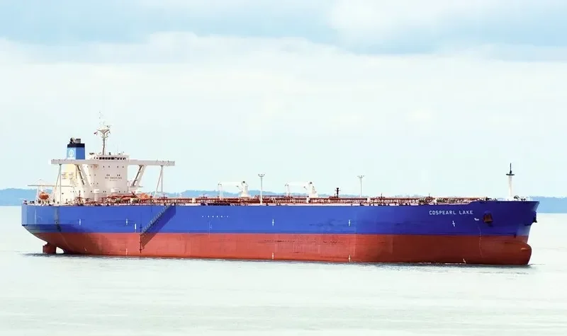 COSPEARL LAKE Tanker IMO 9337171 photo 4