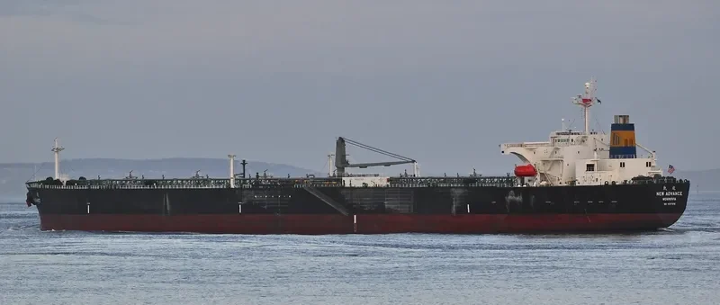 NEW ADVANCE Tanker IMO 9337212 photo 5