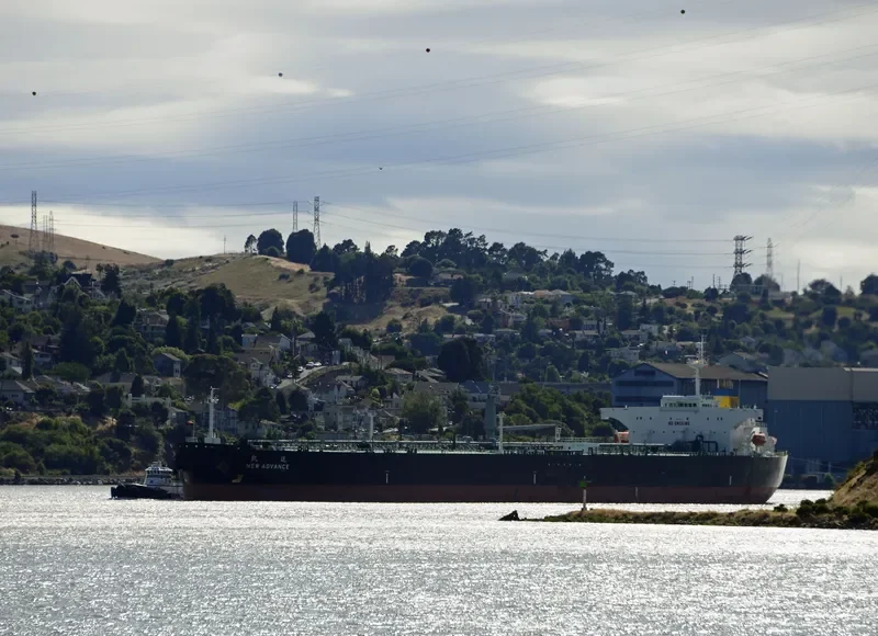 NEW ADVANCE Tanker IMO 9337212 photo 8