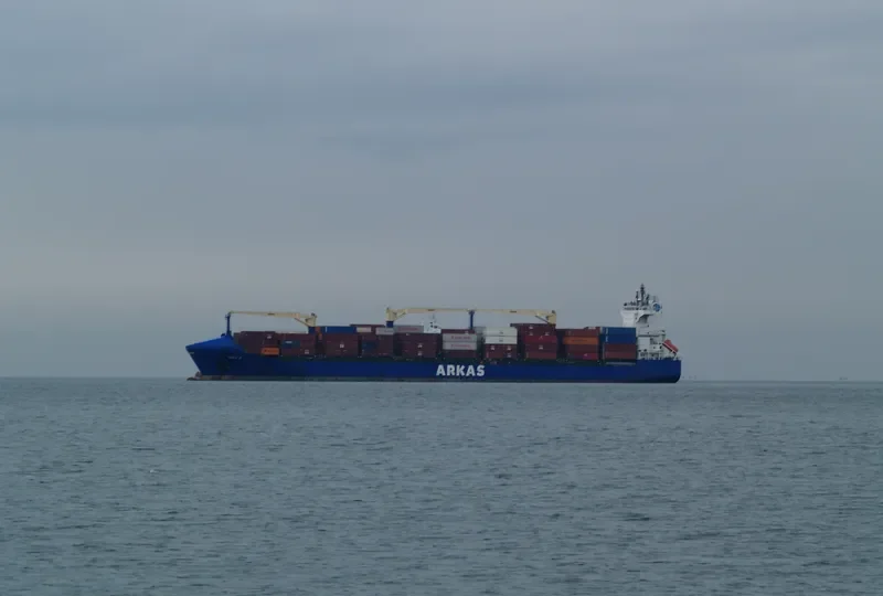 MARIO A Container Ship IMO 9337377 photo 10