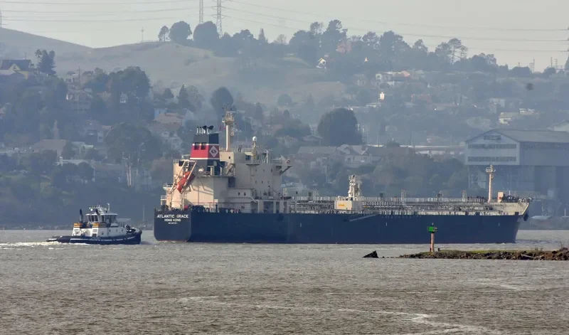 SEAWAYS GRACE Tanker IMO 9337511 photo 5