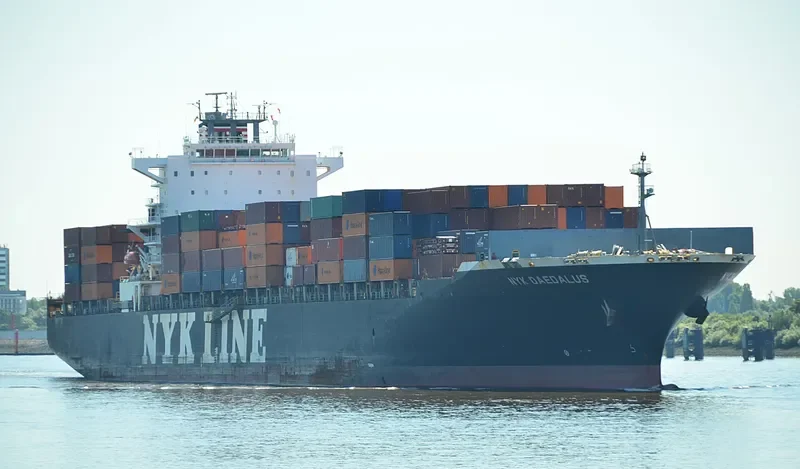 NYK DAEDALUS Container Ship IMO 9337614 photo 7
