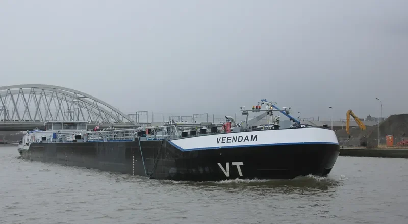 VEENDAM Tanker IMO 9338216 photo 8