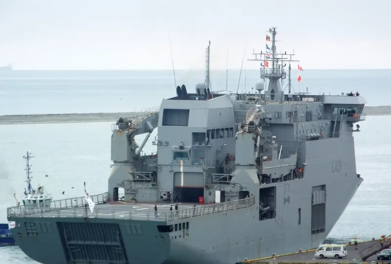 HMNZS CANTERBURY General Cargo IMO 9338644 photo 2