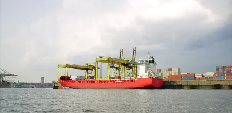 HAI SU 7 Container Ship IMO 9339014 photo 4