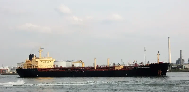 VS SPIRIT Tanker IMO 9339636 photo 3