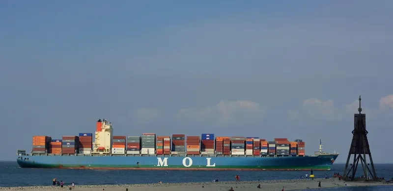 ONE COMPETENCE Container Ship IMO 9339662 photo 7