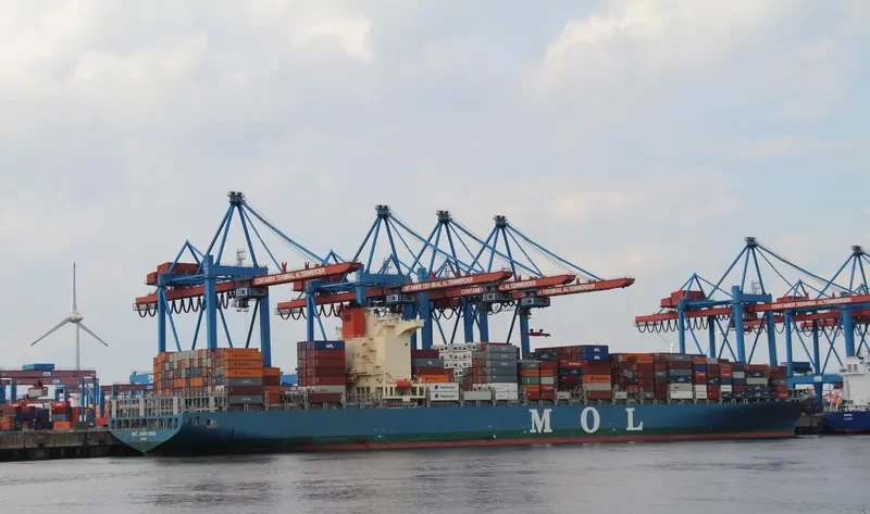 ONE COMPETENCE Container Ship IMO 9339662 photo 10
