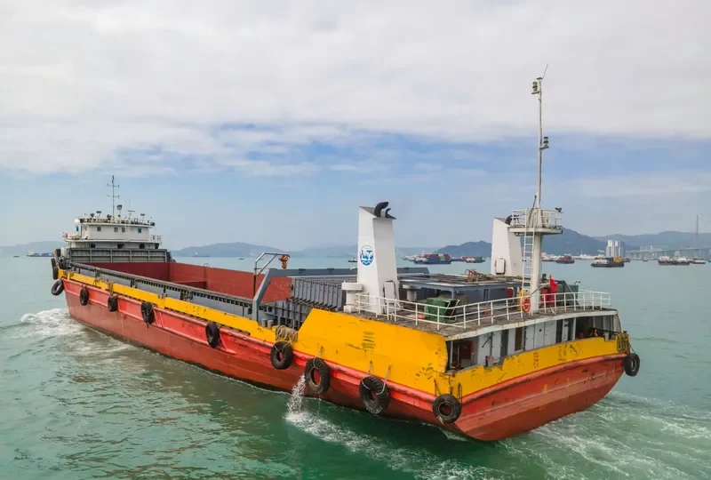 LIAN YING 28 Container Ship IMO 9340051 photo 5