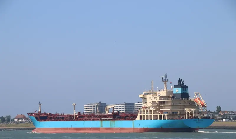MAERSK BEAUFORT Tanker IMO 9340594 photo 2