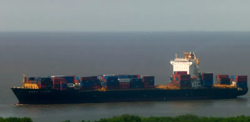 MATSON MAUI Container Ship IMO 9340764 photo 10