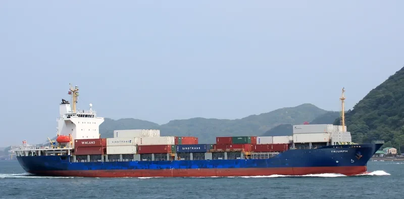 TRIUMPH Container Ship IMO 9342798 photo 5