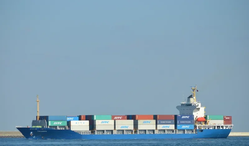 TRIUMPH Container Ship IMO 9342798 photo 8