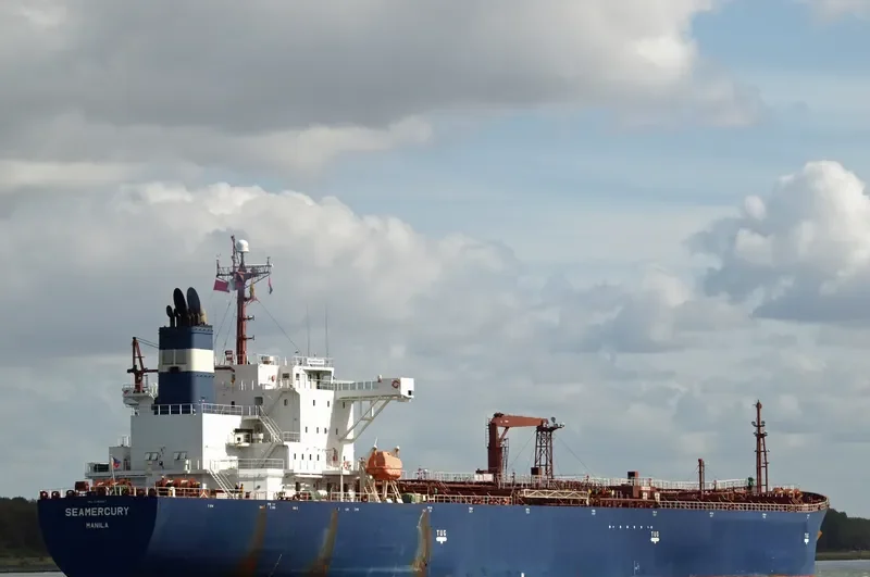 TORM HARDRADA Tanker IMO 9344007 photo 4
