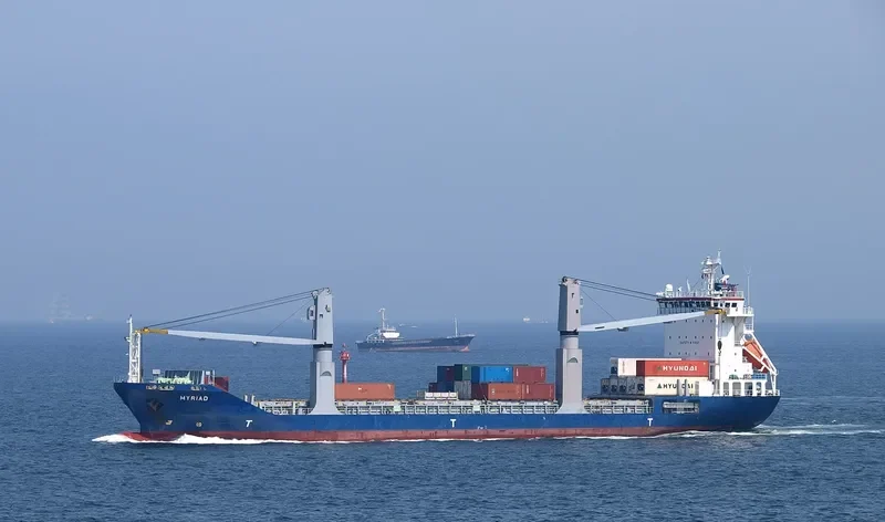 MYRIAD Container Ship IMO 9344186 photo 10