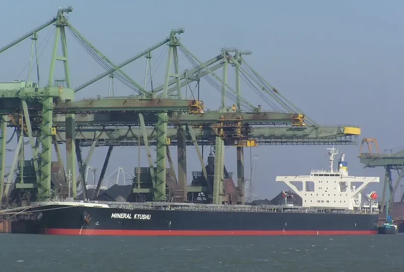 ORIENTAL EXPRESS Bulk Carrier IMO 9346366 photo 8