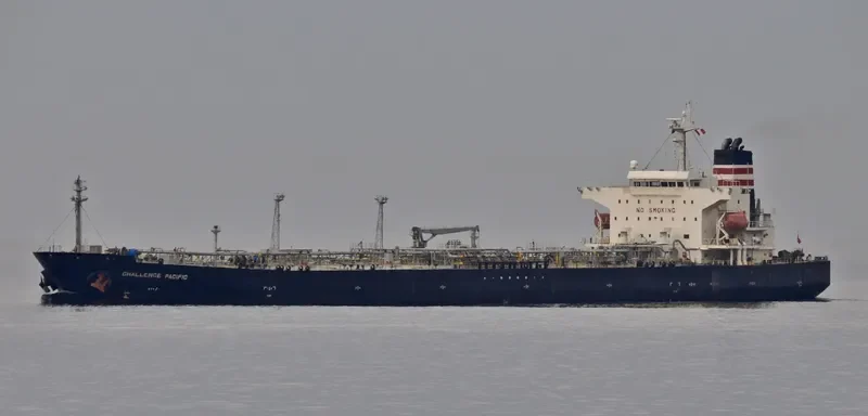CHALLENGE PACIFIC Tanker IMO 9347310 photo 7