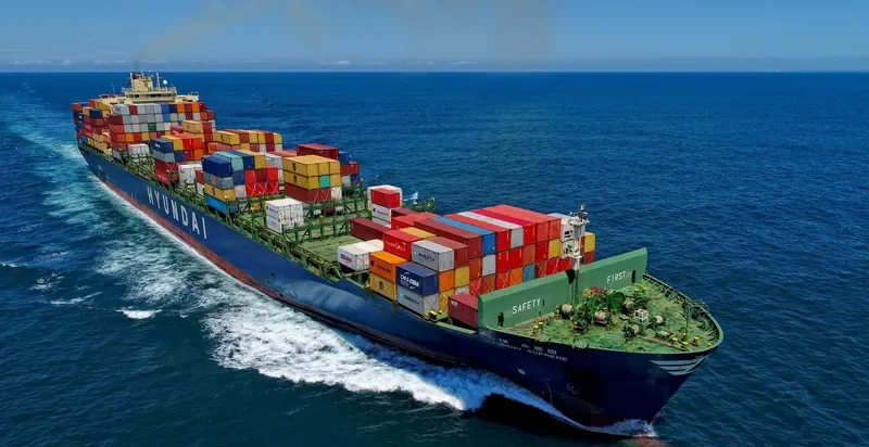 HYUNDAI SUPREME Container Ship IMO 9347619 photo 4