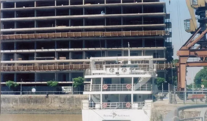 REGINA AUSTRALE Passenger Ship IMO 9348314 photo 4