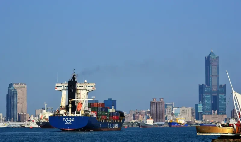 TS TAIPEI Container Ship IMO 9348481 photo 10