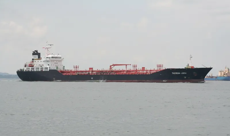 THERESA LIBRA Tanker IMO 9348510 photo 9